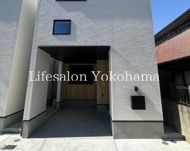 �y�G���g�����X�z�@