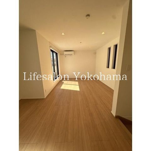 �y���̑��ݔ��z�@