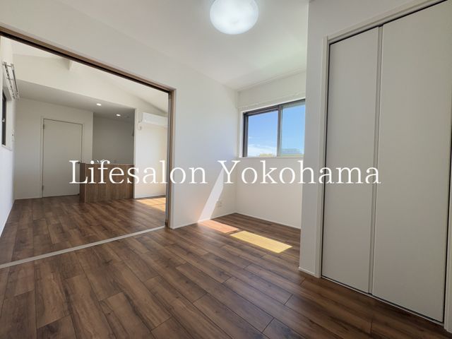 �y���̑������E�X�y�[�X�z�@