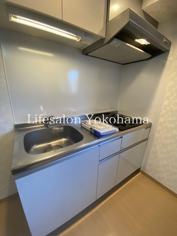 �y�L�b�`���z�@