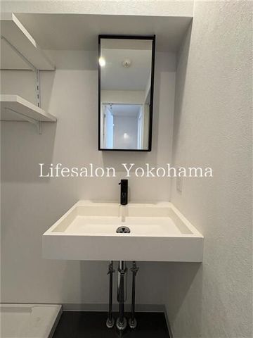 �y���ʏ��z�@