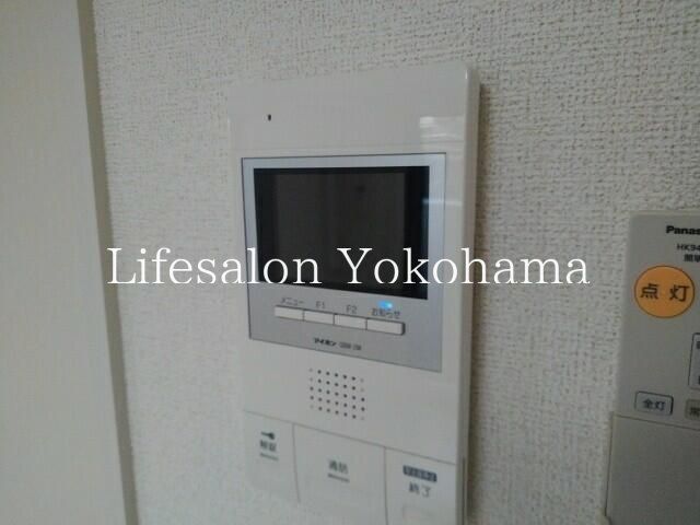 y̑ݔz@