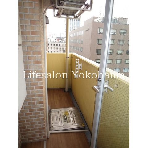 �y�o���R�j�[�z�@