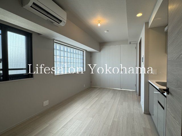 �y���ԁE���r���O�z�@���r���O/����