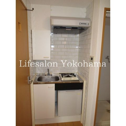 �y�L�b�`���z�@