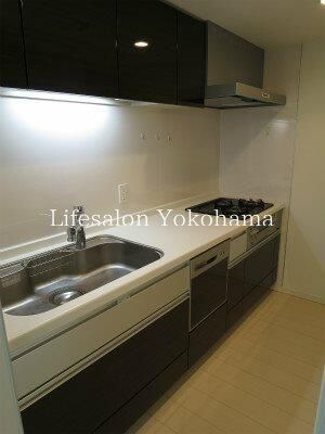 �y�L�b�`���z�@