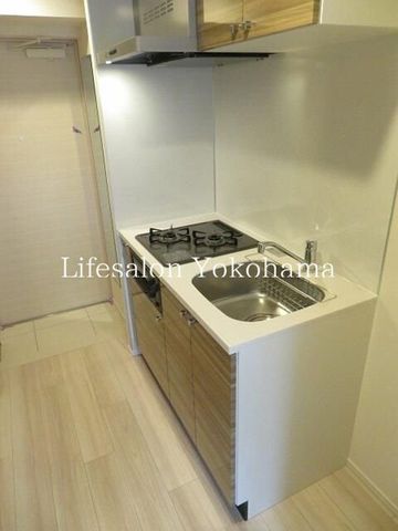 �y�L�b�`���z�@