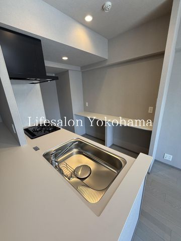 �y�L�b�`���z�@