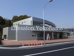 �y���Ӂz�@���g�{���w(���l�s�c�n���S �O���[�����C��) �k��25���B 1990m