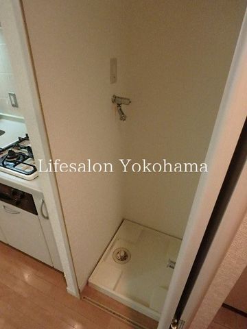 �y���̑��ݔ��z�@