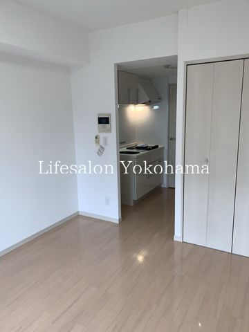 �y���̑������E�X�y�[�X�z�@