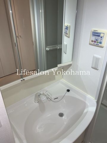 �y���ʏ��z�@