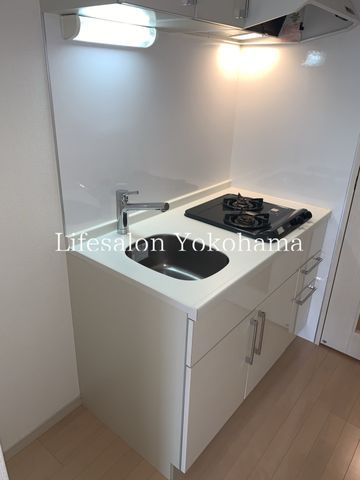 �y�L�b�`���z�@