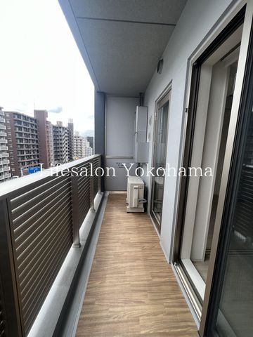 �y�o���R�j�[�z�@