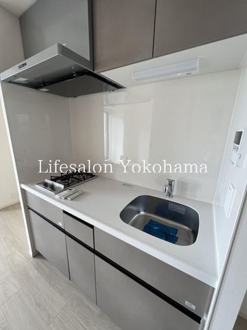 �y�L�b�`���z�@