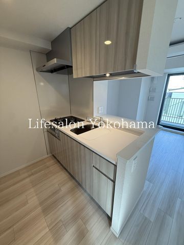 �y�L�b�`���z�@��