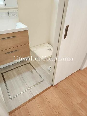 �y���[�z�@