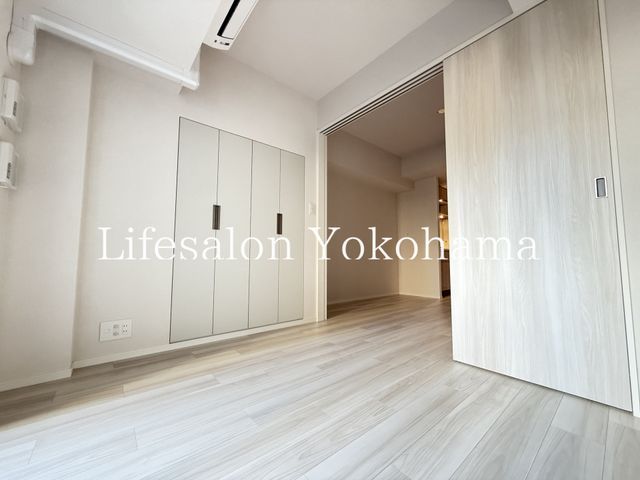 �y���ԁE���r���O�z�@���r���O/����