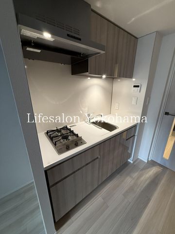 �y�L�b�`���z�@�ݔ�