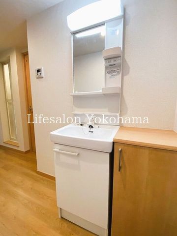 �y���ʏ��z�@