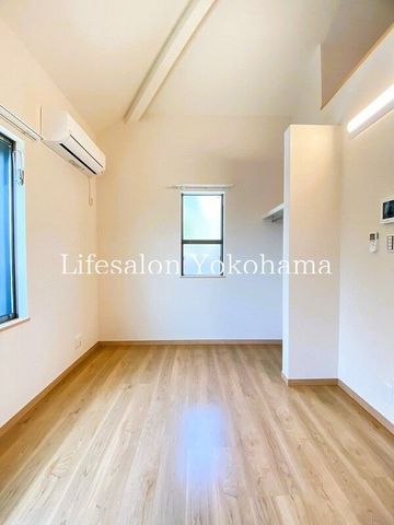 �y���̑������E�X�y�[�X�z�@