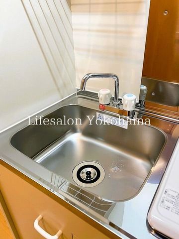 �y�L�b�`���z�@