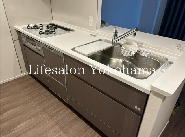 �y�L�b�`���z�@