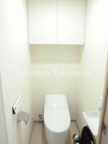 �y�g�C���z�@