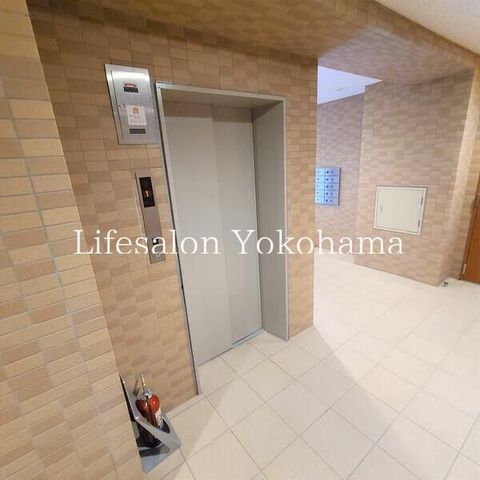 �y���̑��ݔ��z�@