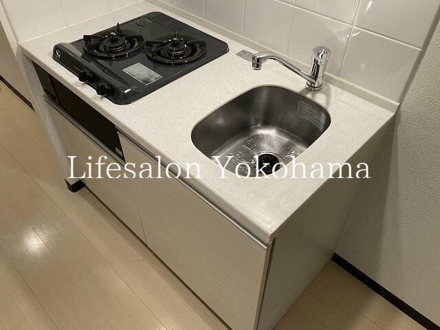 yLb`z@