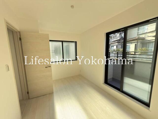 �y���̑������E�X�y�[�X�z�@