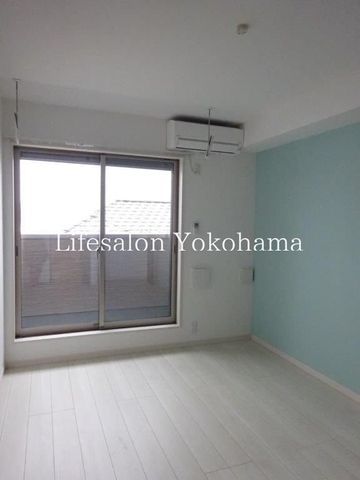 �y���ԁE���r���O�z�@