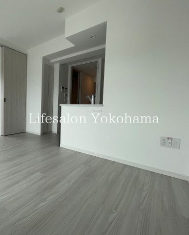 �y���ԁE���r���O�z�@���r���O/����