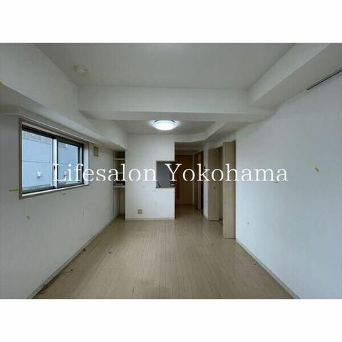 �y���ԁE���r���O�z�@