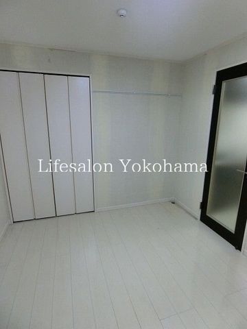 �y���ԁE���r���O�z�@