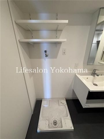 �y���̑��ݔ��z�@