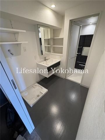 �y���ʏ��z�@