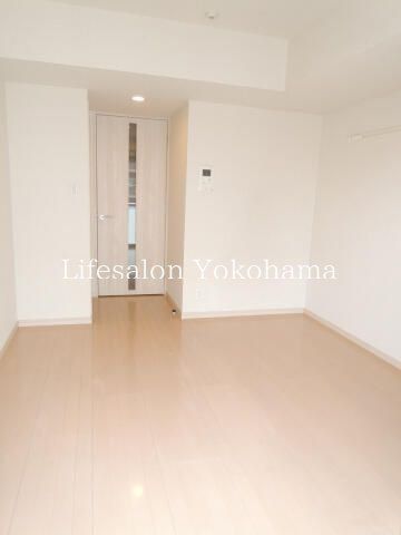 �y���̑������E�X�y�[�X�z�@