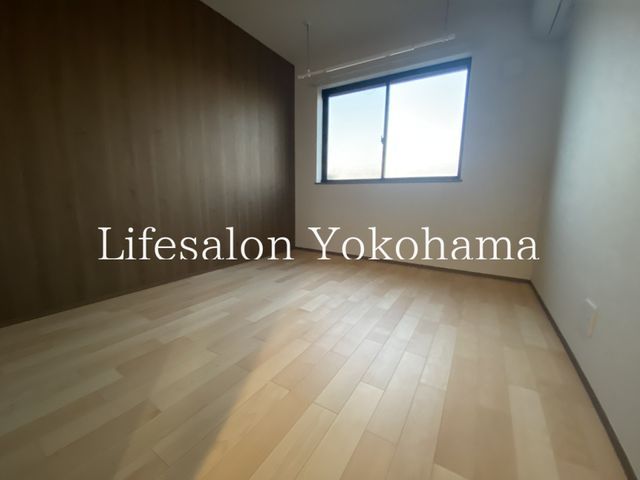 �y�Q���z�@