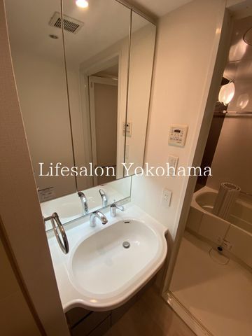 �y���ʏ��z�@