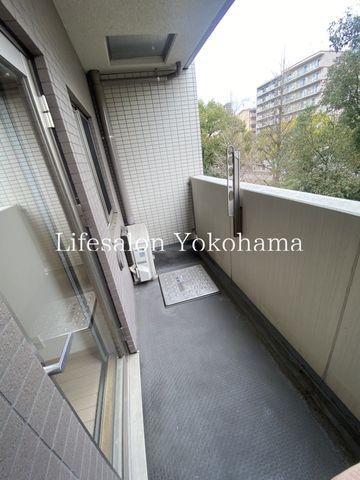 �y�o���R�j�[�z�@