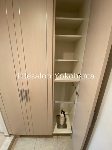 �y���[�z�@