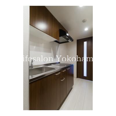 �y�L�b�`���z�@