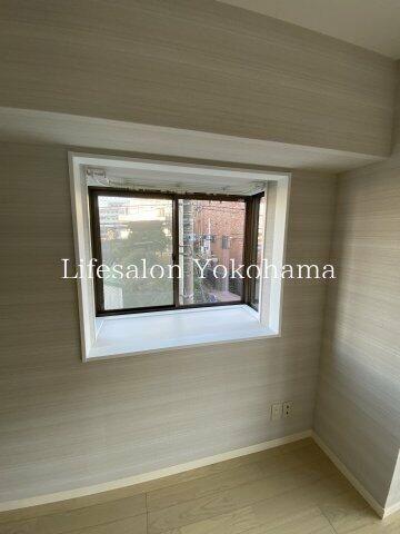 �y�Q���z�@