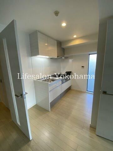 �y���̑������E�X�y�[�X�z�@