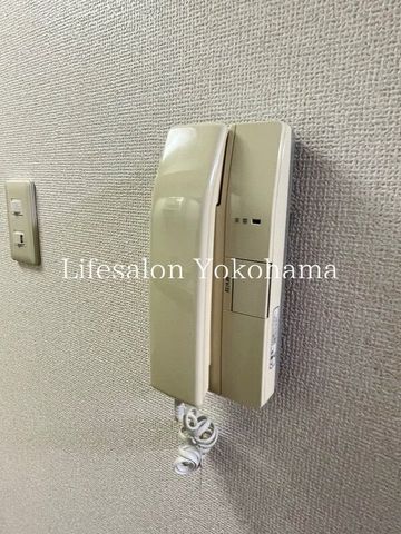 �y���̑��ݔ��z�@