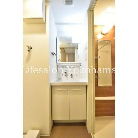 �y���ʏ��z�@