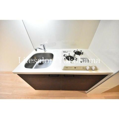 �y�L�b�`���z�@