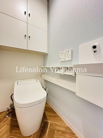 ygCz@