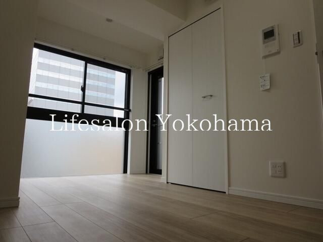 �y���̑������E�X�y�[�X�z�@